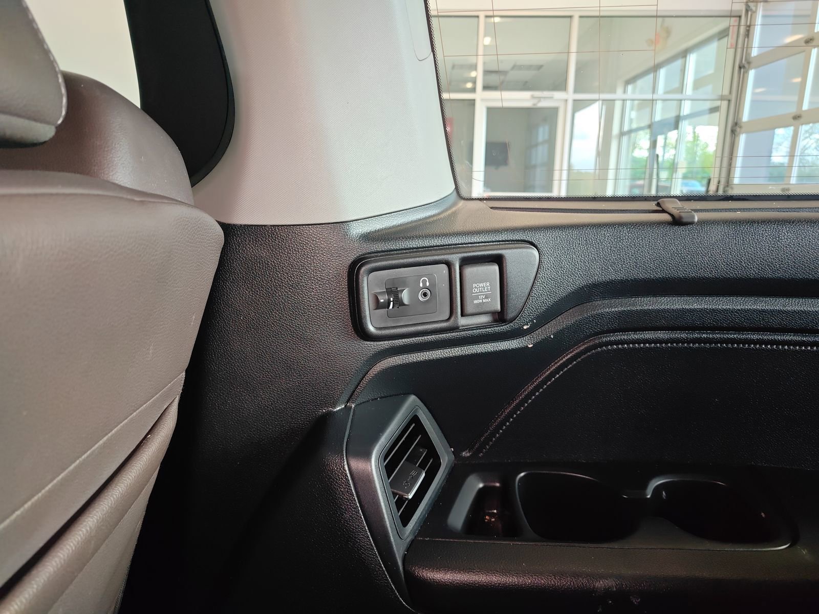 Used 2023 Honda Odyssey Touring image 27