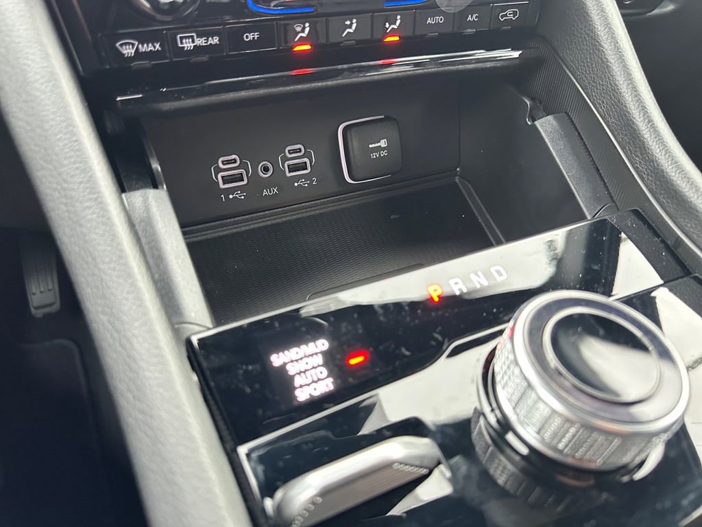 New 2025 Jeep Grand Cherokee L Limited w/ Luxury Tech Group II image 21