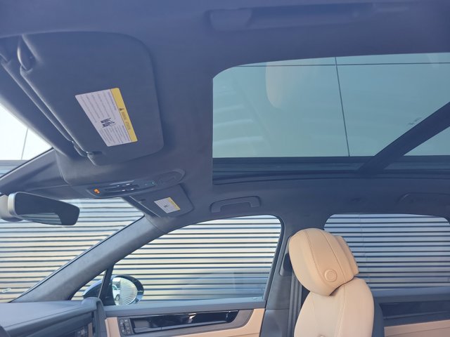 New 2026 Porsche Cayenne GTS AWD/4WD image 34