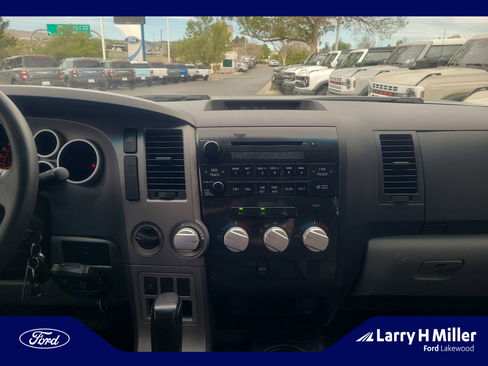 Used 2013 Toyota Tundra 4x4 Double Cab image 12