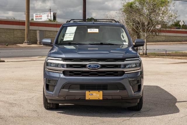 Certified 2023 Ford Expedition XLT RWD image 3