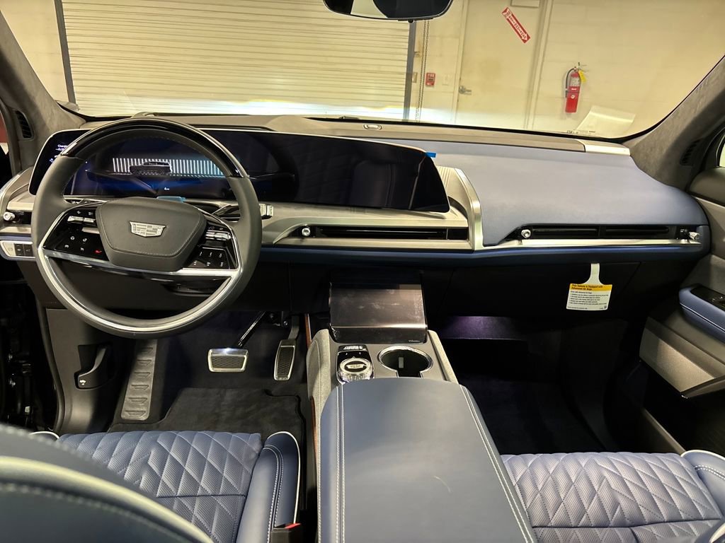 New 2026 Cadillac Vistiq Premium Luxury image 36