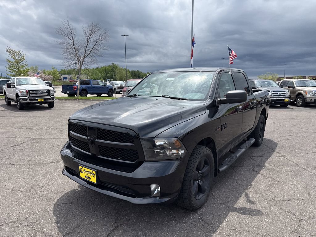 Used 2015 RAM 1500 Express AWD/4WD image 2