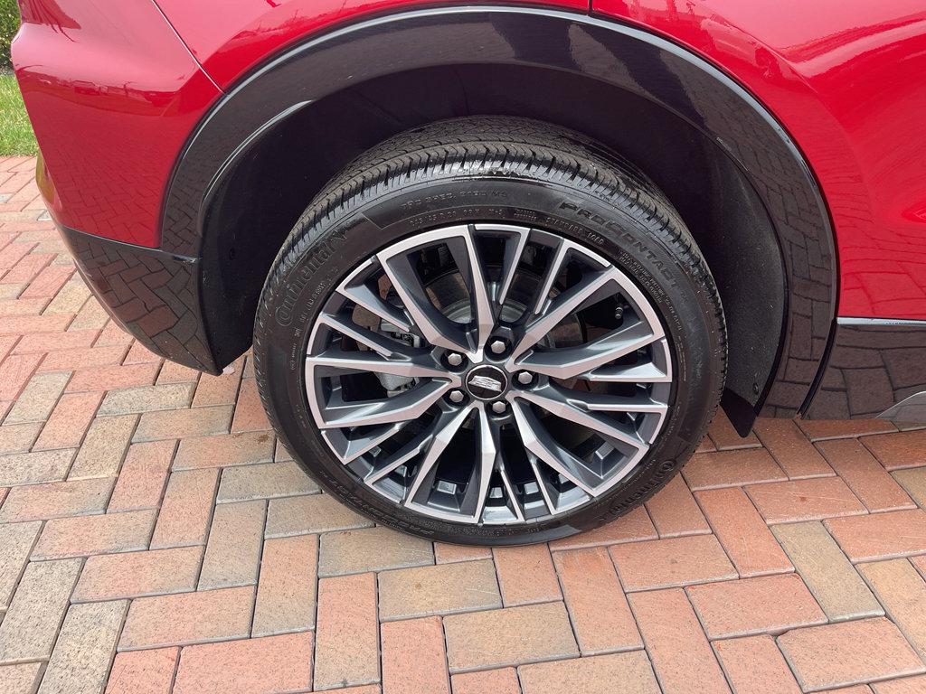 Used 2025 Cadillac XT4 Sport image 6