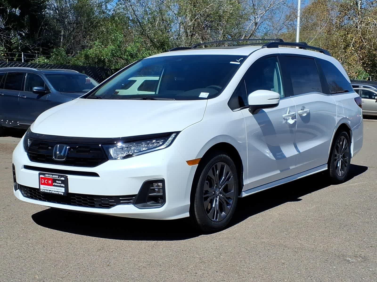 New 2026 Honda Odyssey Touring image 1