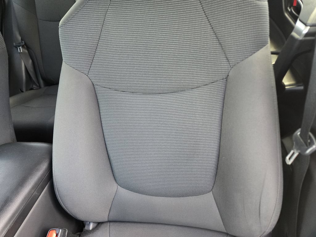 Used 2023 Toyota RAV4 LE FWD image 18