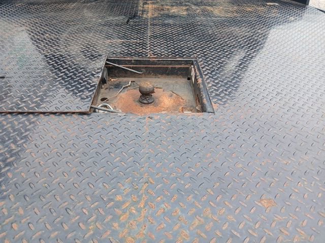 Used 2022 Ford F350 XL w/ Power Equipment Group image 4