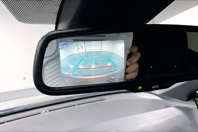 Used 2018 Toyota C-HR XLE FWD image 14