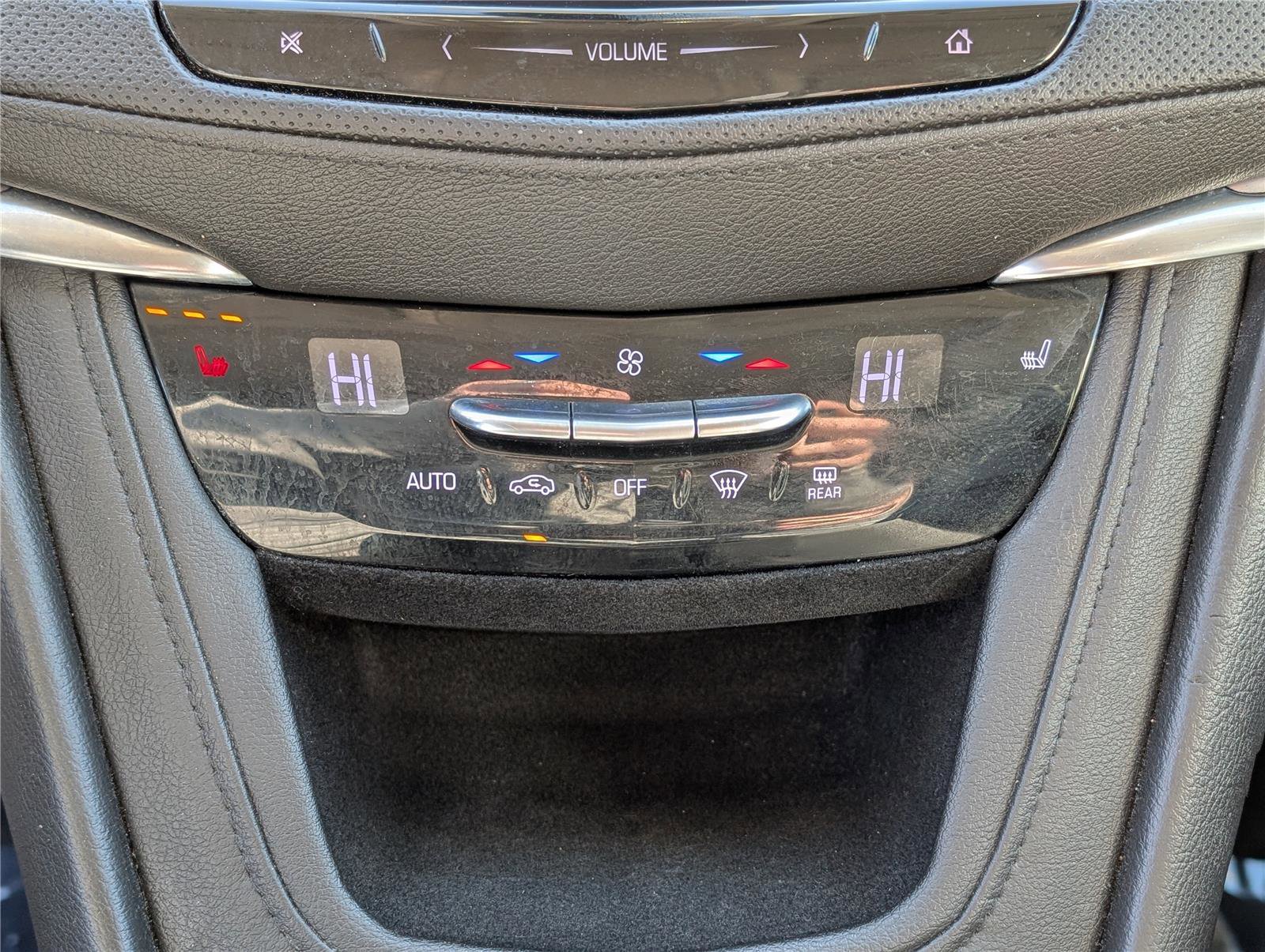 Used 2019 Cadillac XT5 Luxury image 27