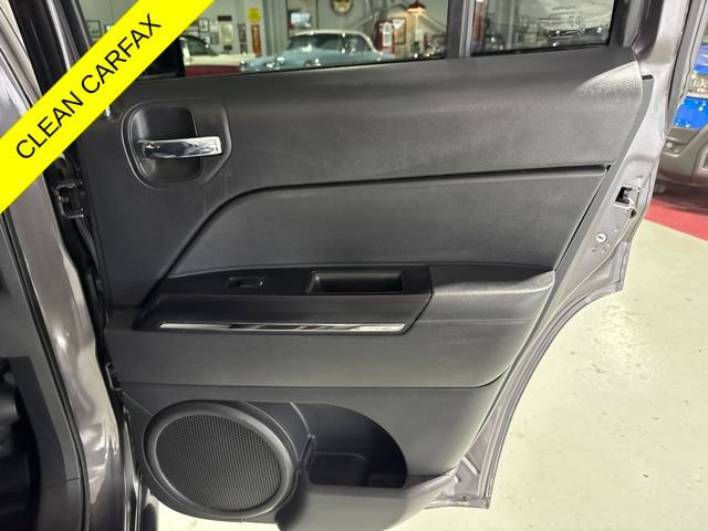 Used 2015 Jeep Patriot Limited AWD/4WD image 34