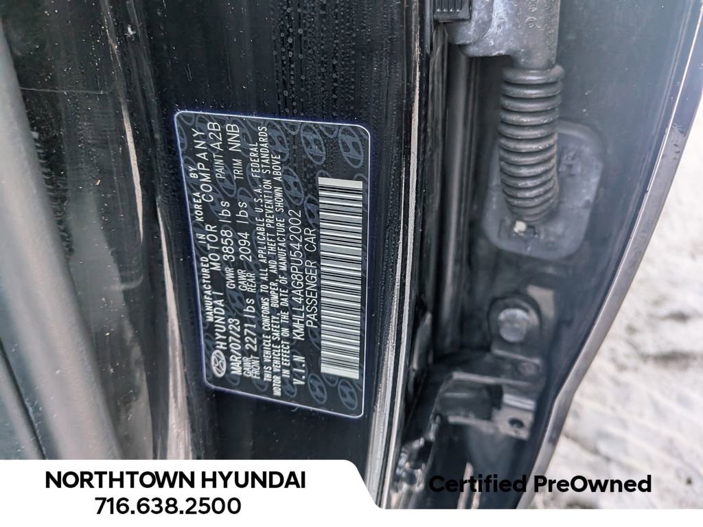 Certified 2023 Hyundai Elantra SE image 33