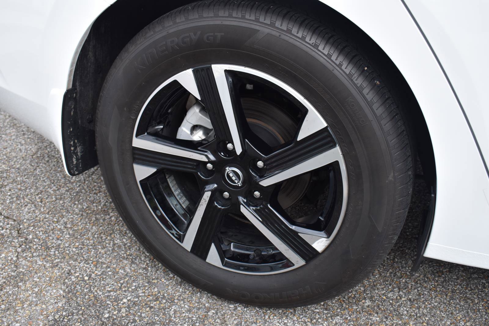 Certified 2025 Nissan Sentra SV w/ All-Weather Package FWD image 13
