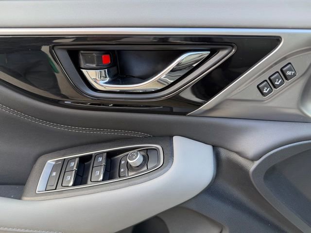 Used 2022 Subaru Outback Limited image 15