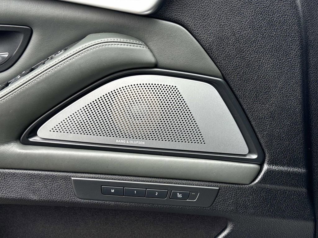 Used 2013 BMW M5 image 26