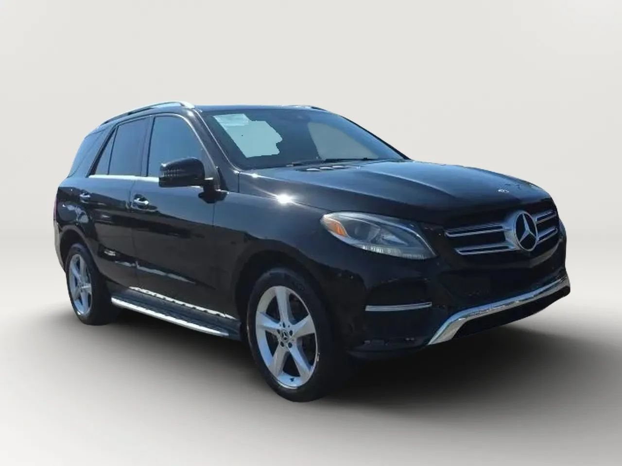 Used 2018 Mercedes-Benz GLE 350 image 3