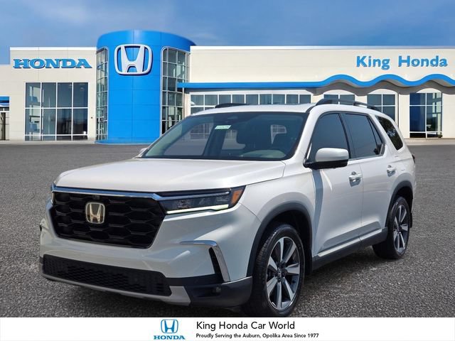 Used 2024 Honda Pilot Elite image 1
