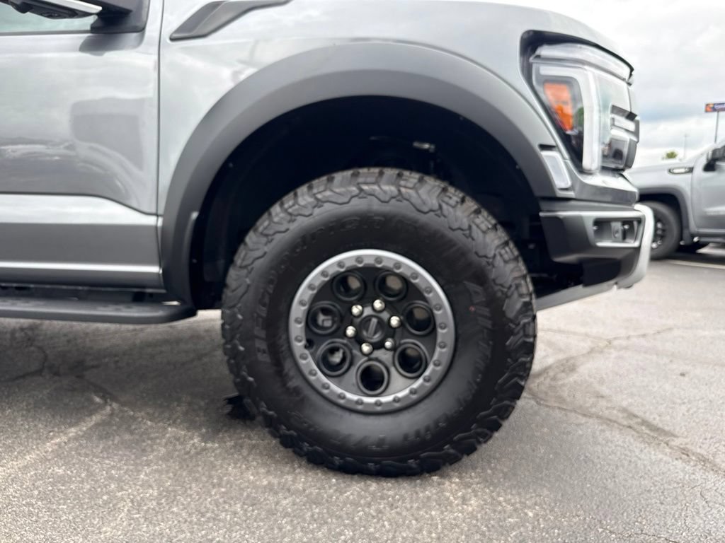 Used 2024 Ford F150 Raptor AWD/4WD image 48