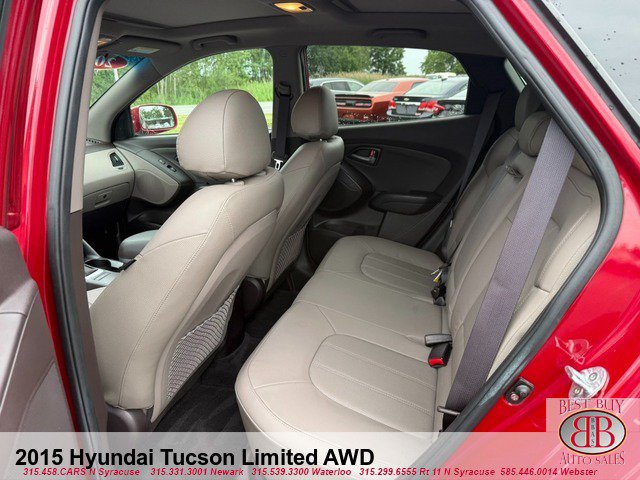 Used 2015 Hyundai Tucson Limited w/ Option Group 03 AWD/4WD image 11