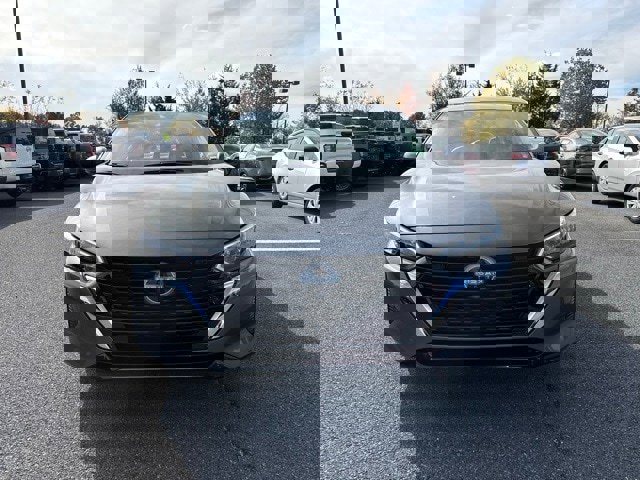 New 2025 Nissan Sentra SV w/ SV Premium Package image 3