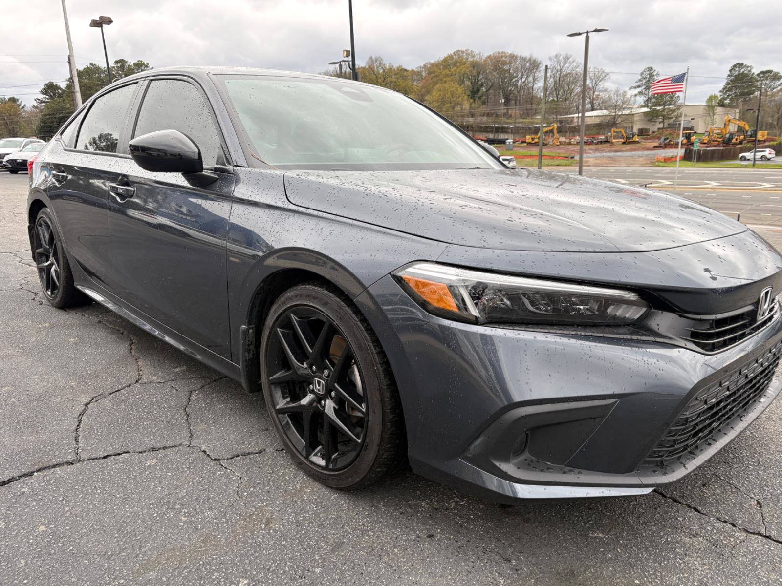 Used 2023 Honda Civic Sport image 3