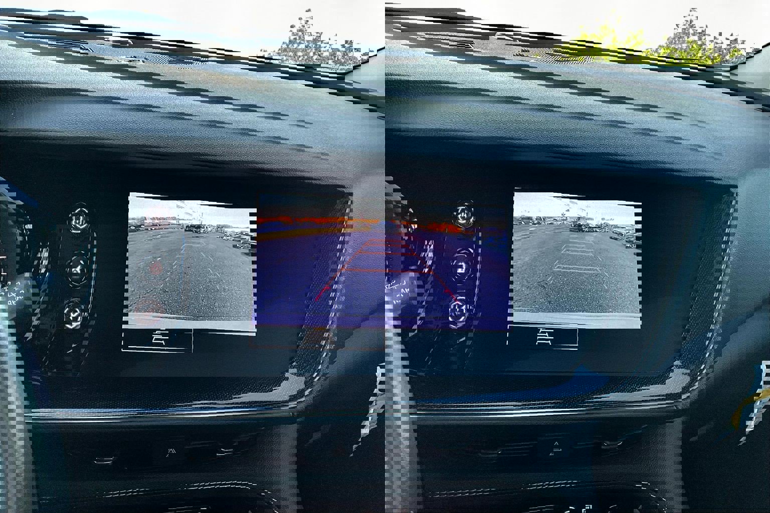 Used 2022 Buick Envision Preferred w/ Safety Package image 21