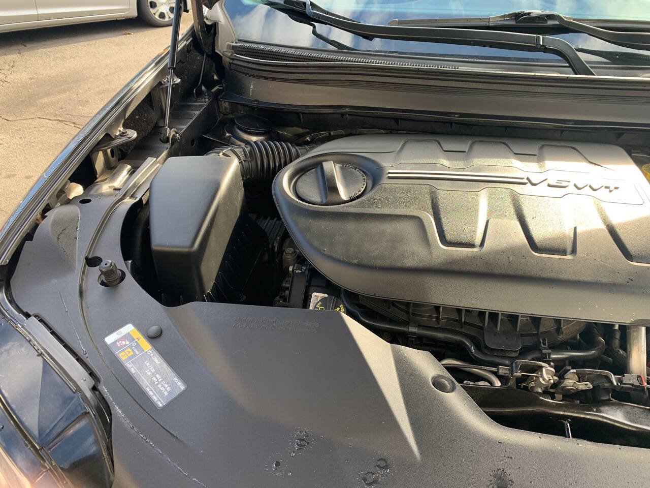 Used 2020 Jeep Cherokee Trailhawk AWD/4WD image 17