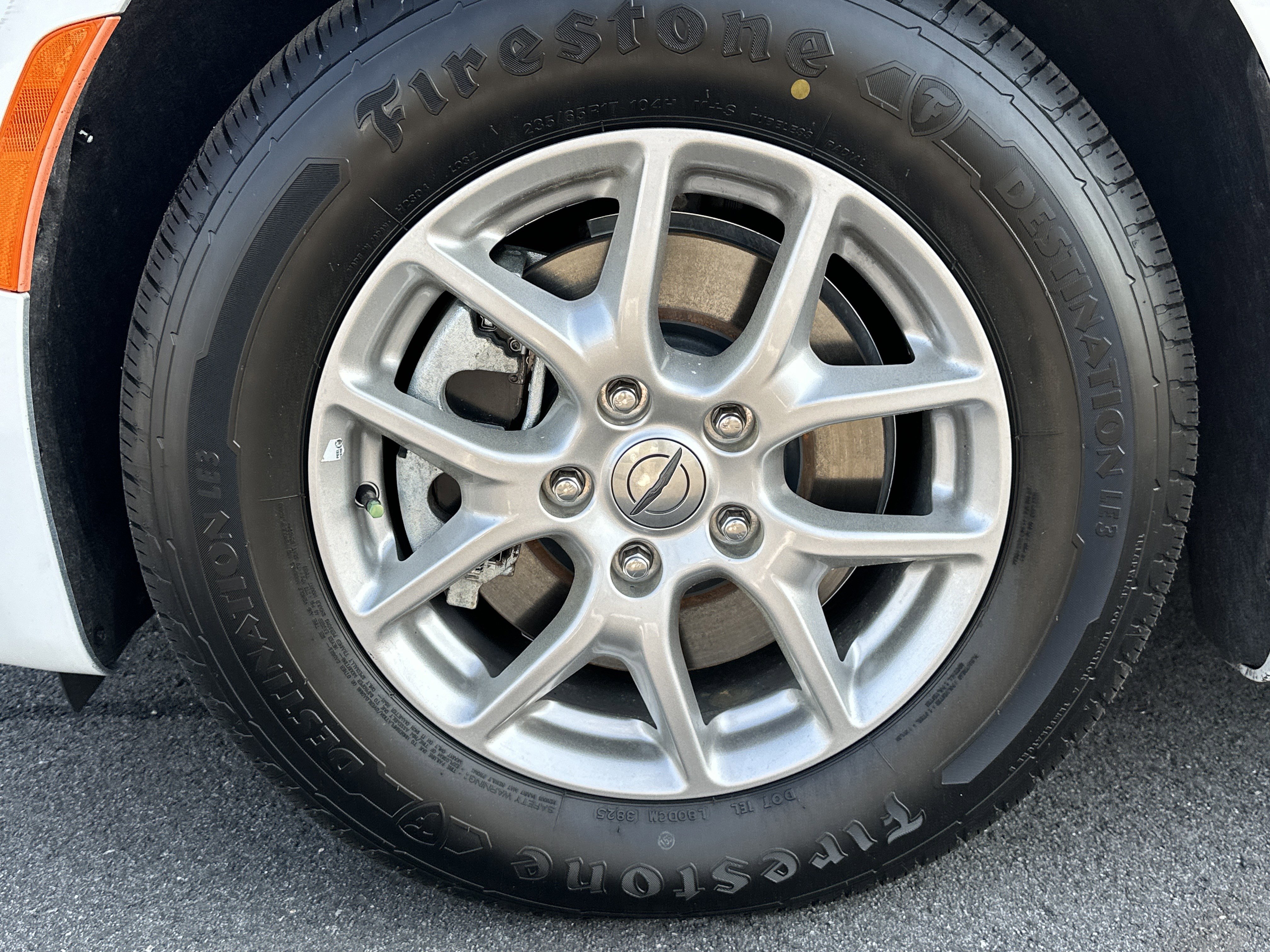 Used 2024 Chrysler Pacifica Touring-L image 12