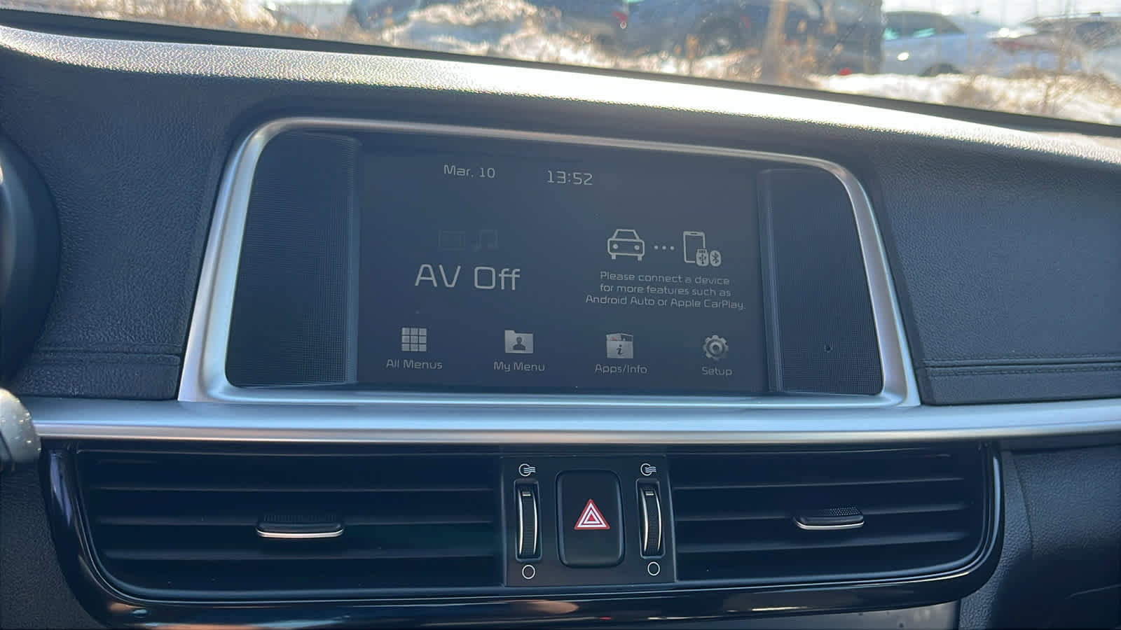 Used 2020 Kia Optima LX image 15