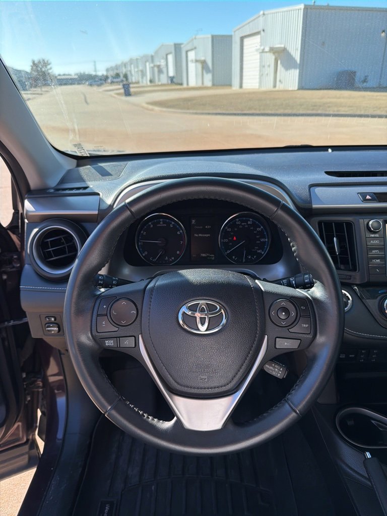 Used 2018 Toyota RAV4 Limited image 21