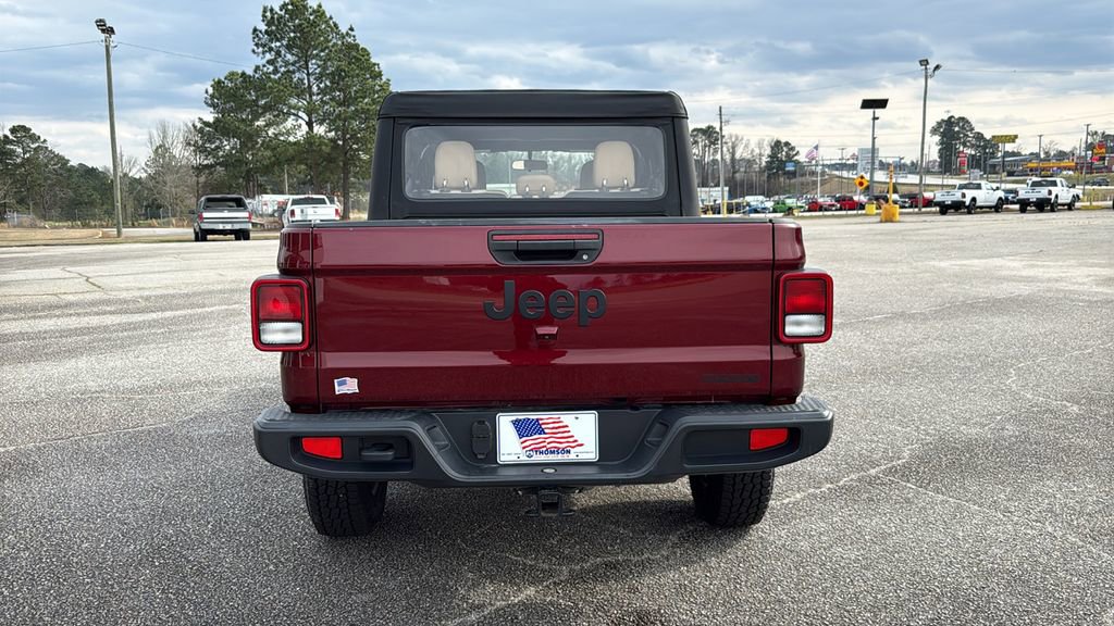 Used 2021 Jeep Gladiator Sport image 6