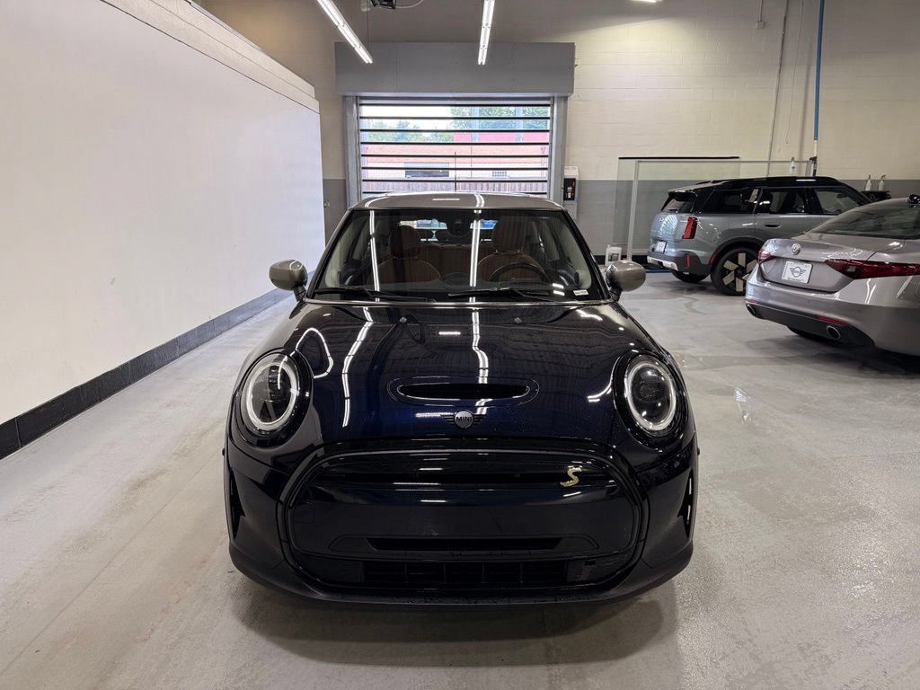 Certified 2024 MINI Cooper SE FWD image 8