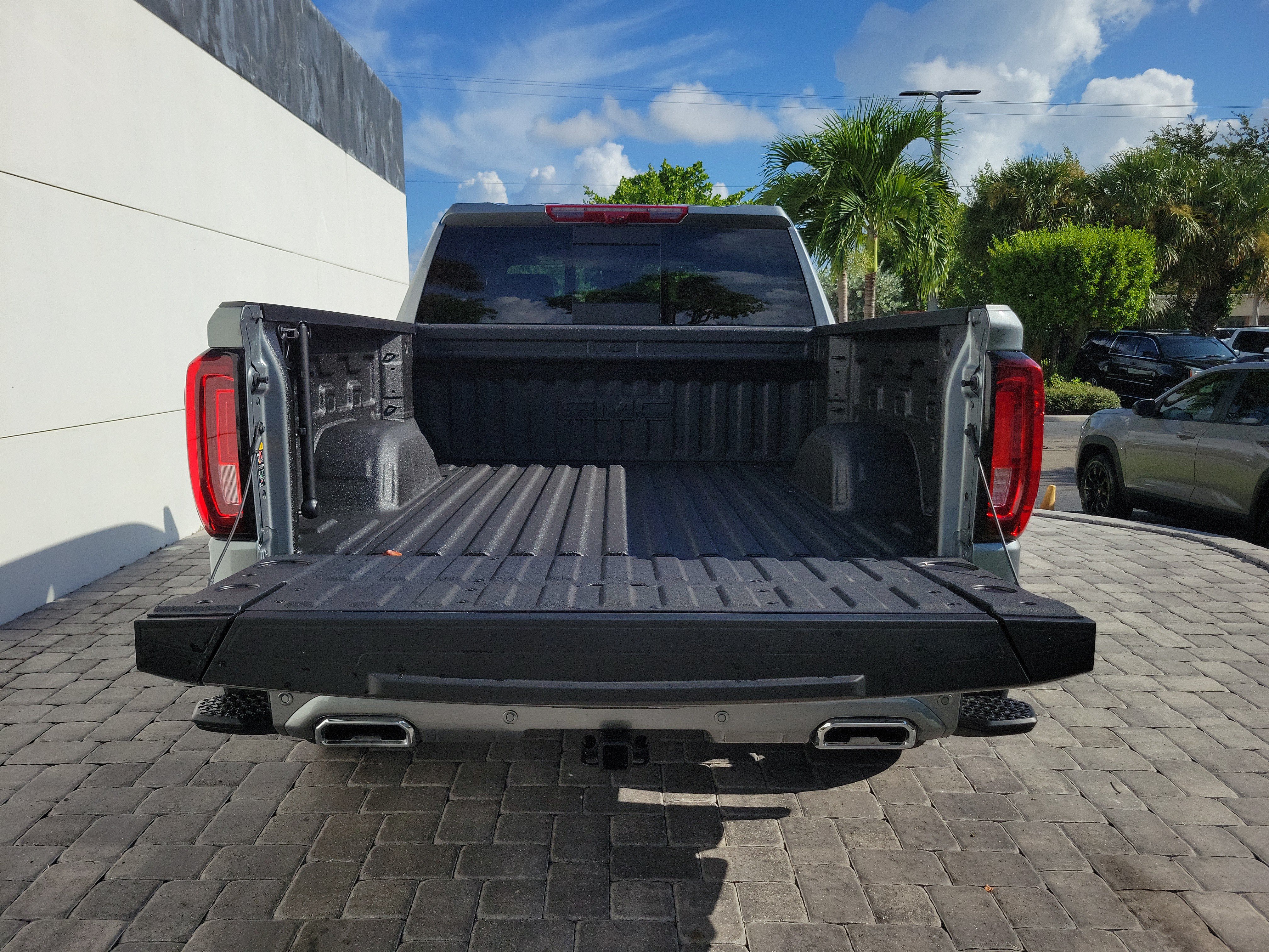 New 2026 GMC Sierra 1500 Denali AWD/4WD image 10