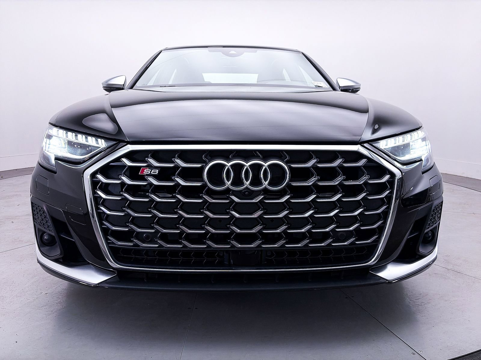 Used 2023 Audi S8 w/ S8 Executive Package AWD/4WD image 14