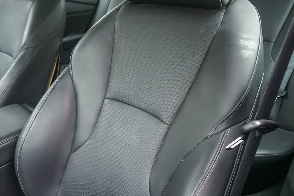 Used 2023 Honda Accord Touring image 12