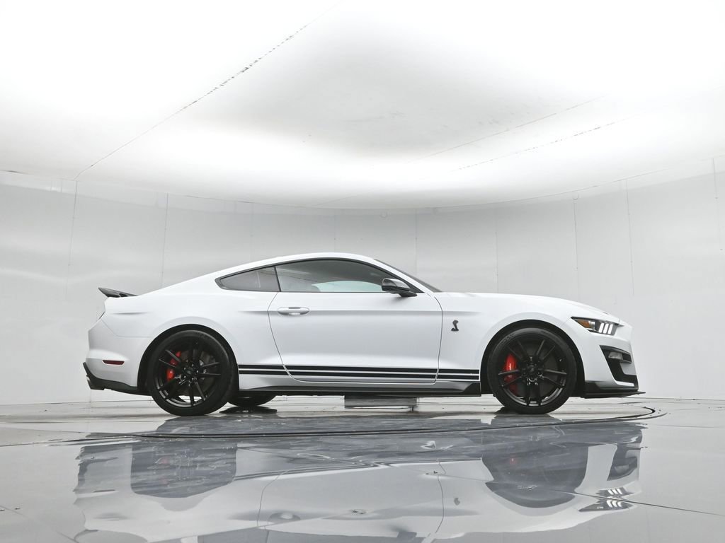 Used 2022 Ford Mustang Shelby GT500 w/ Technology Package RWD image 47
