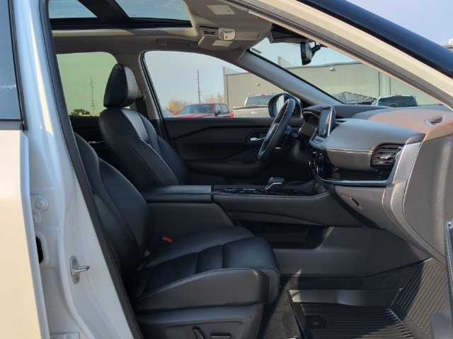 Certified 2023 Nissan Rogue SL AWD/4WD image 29