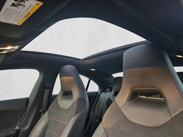 Used 2023 Mercedes-Benz CLA 250 image 15