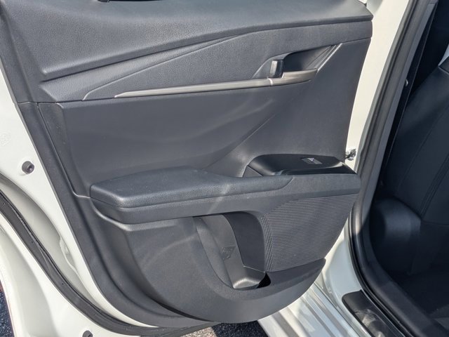 Used 2025 Toyota Camry SE image 18