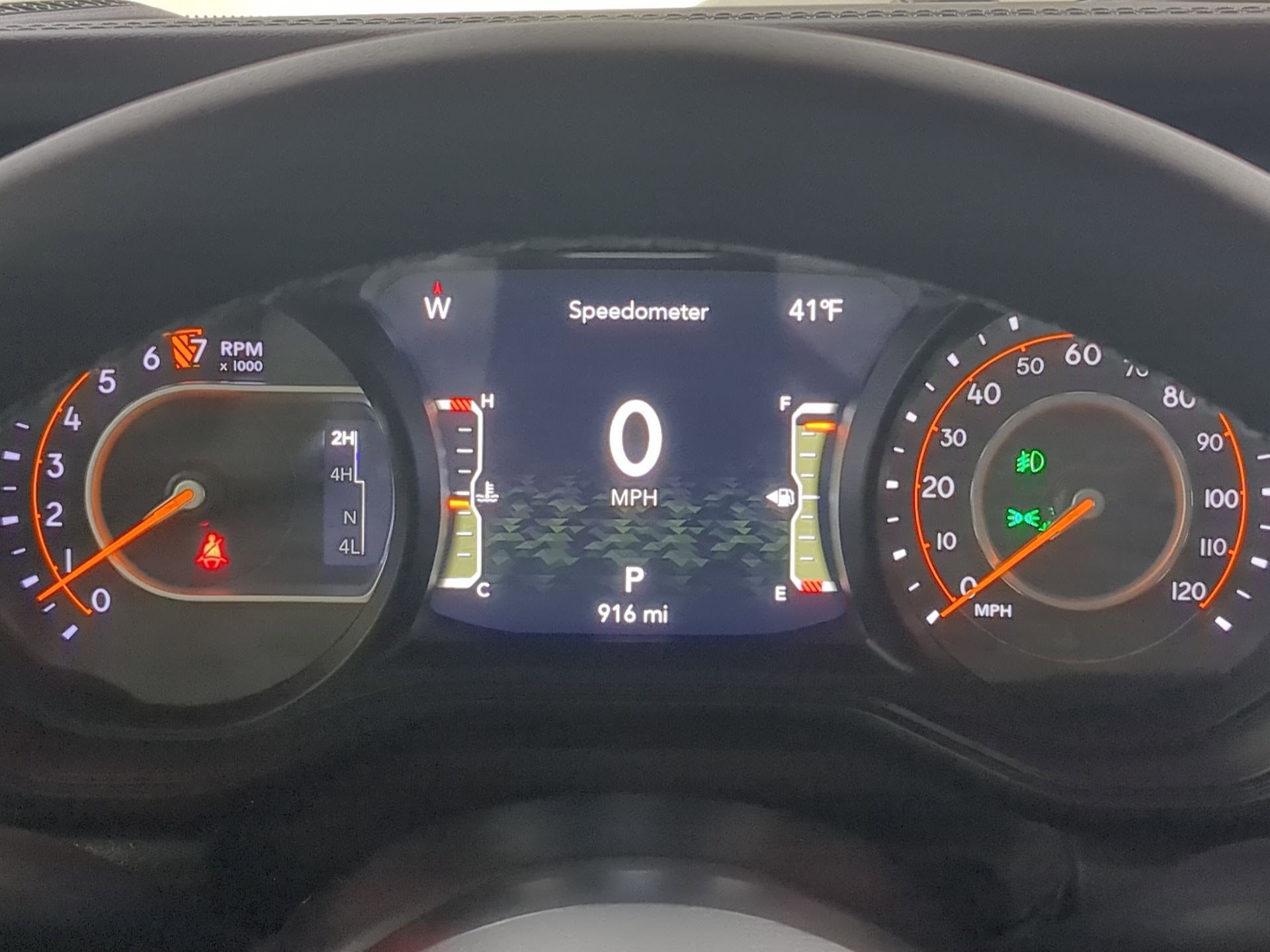 Certified 2025 Jeep Gladiator Mojave w/ Convenience Group image 12