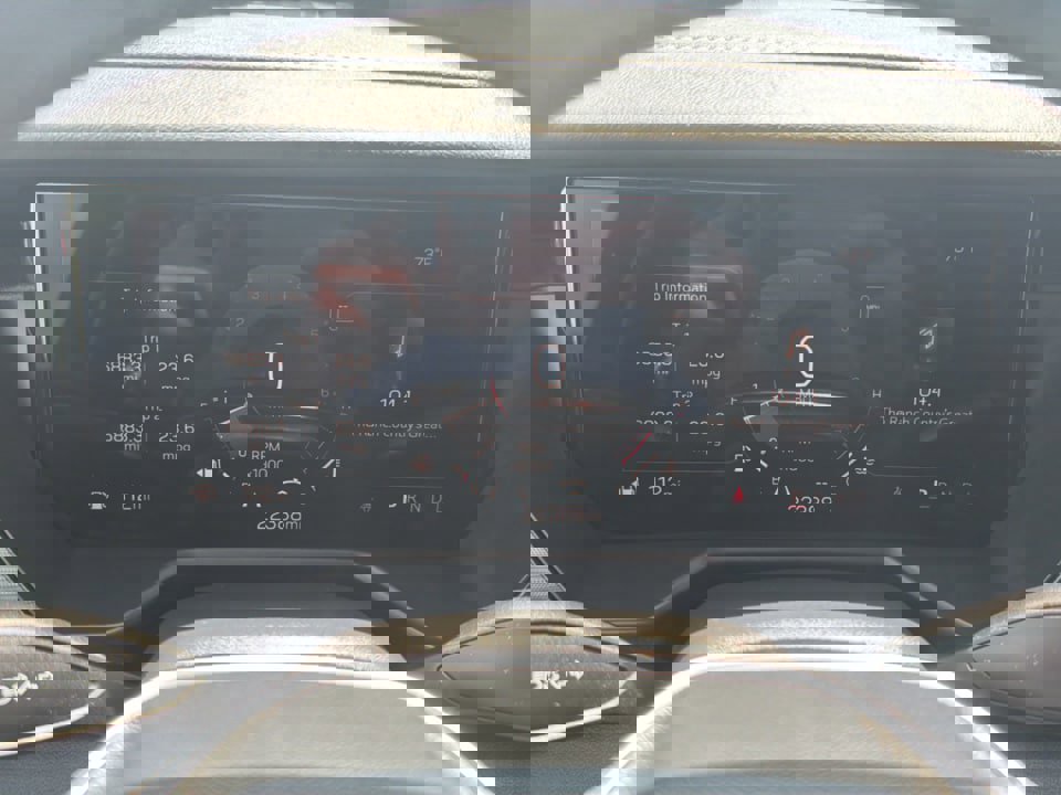 Used 2025 GMC Acadia Elevation FWD image 23