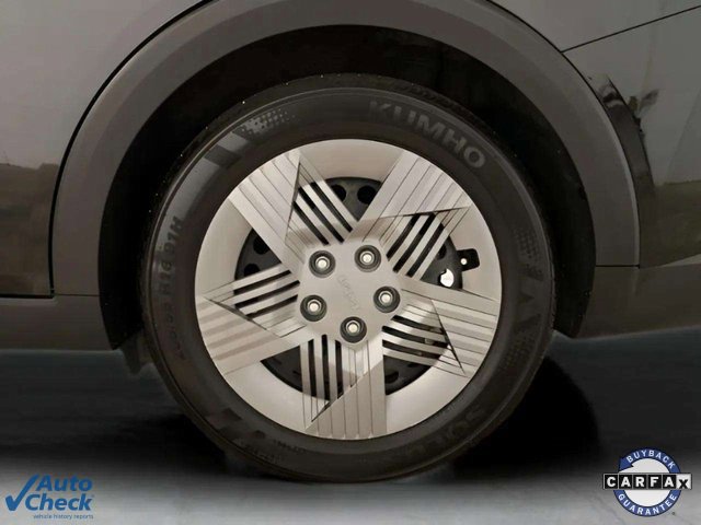 Used 2025 Kia K4 LX image 26