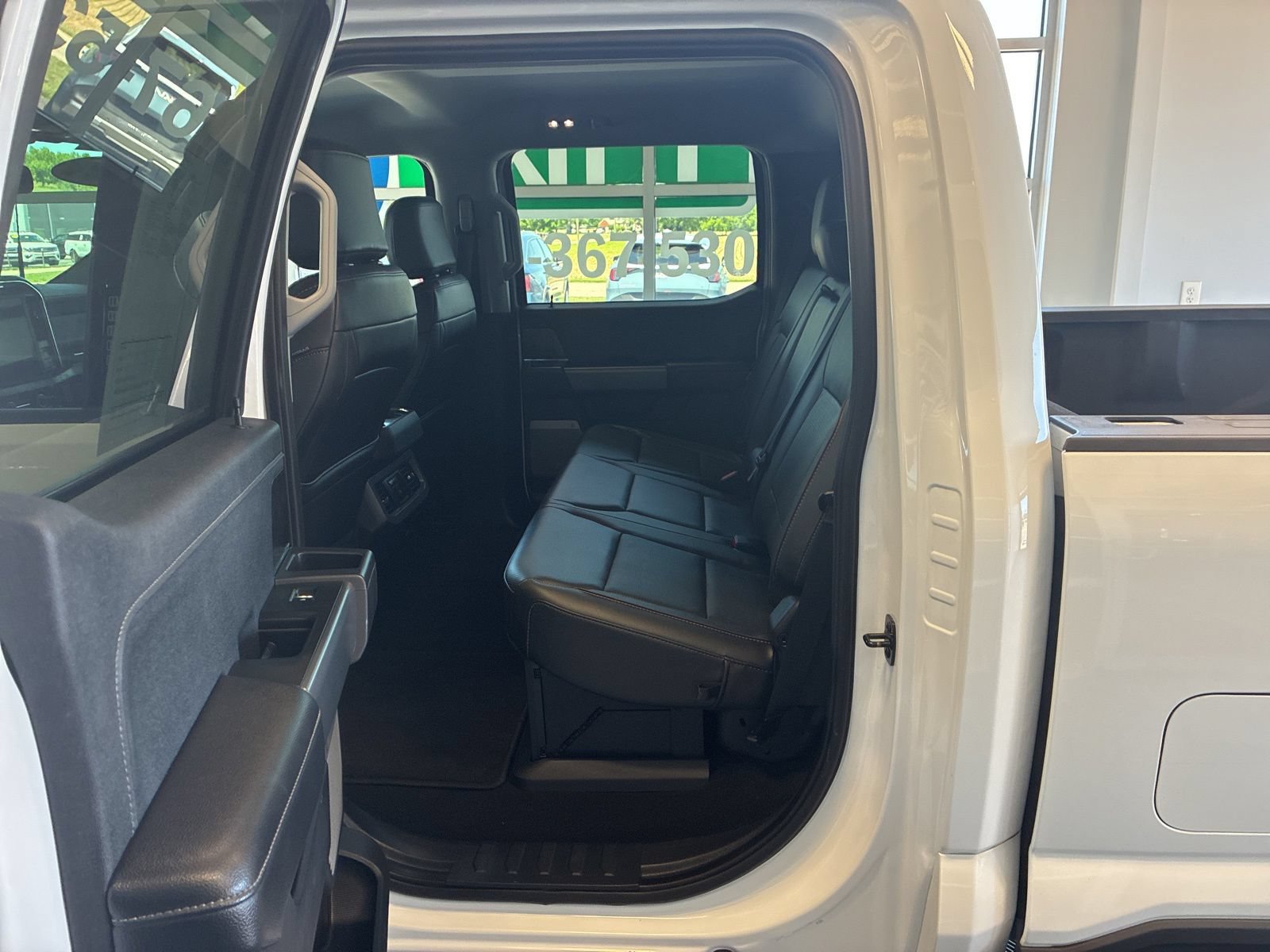 Used 2024 Ford F250 Lariat AWD/4WD image 15