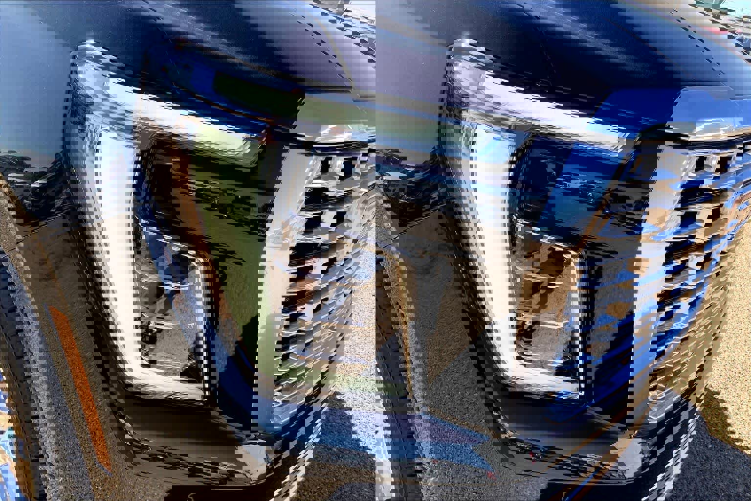 Used 2025 GMC Yukon Denali image 36