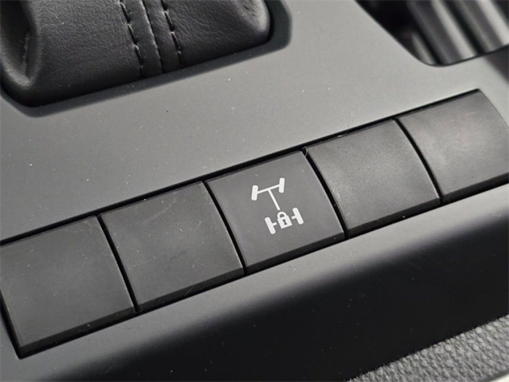 New 2025 Toyota Tacoma TRD Off-Road image 8
