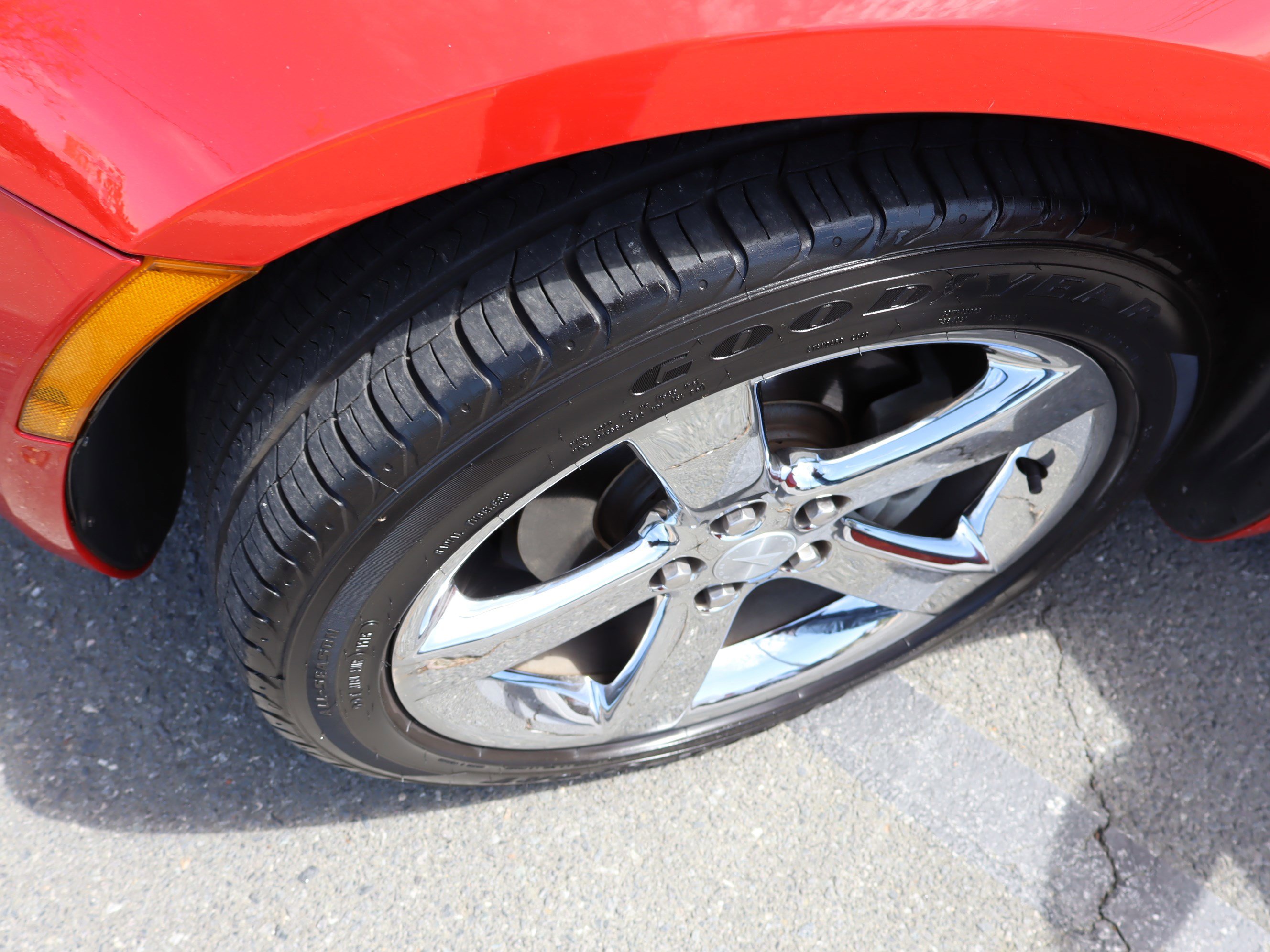 Used 2007 Pontiac Solstice Convertible w/ Premium Package image 33