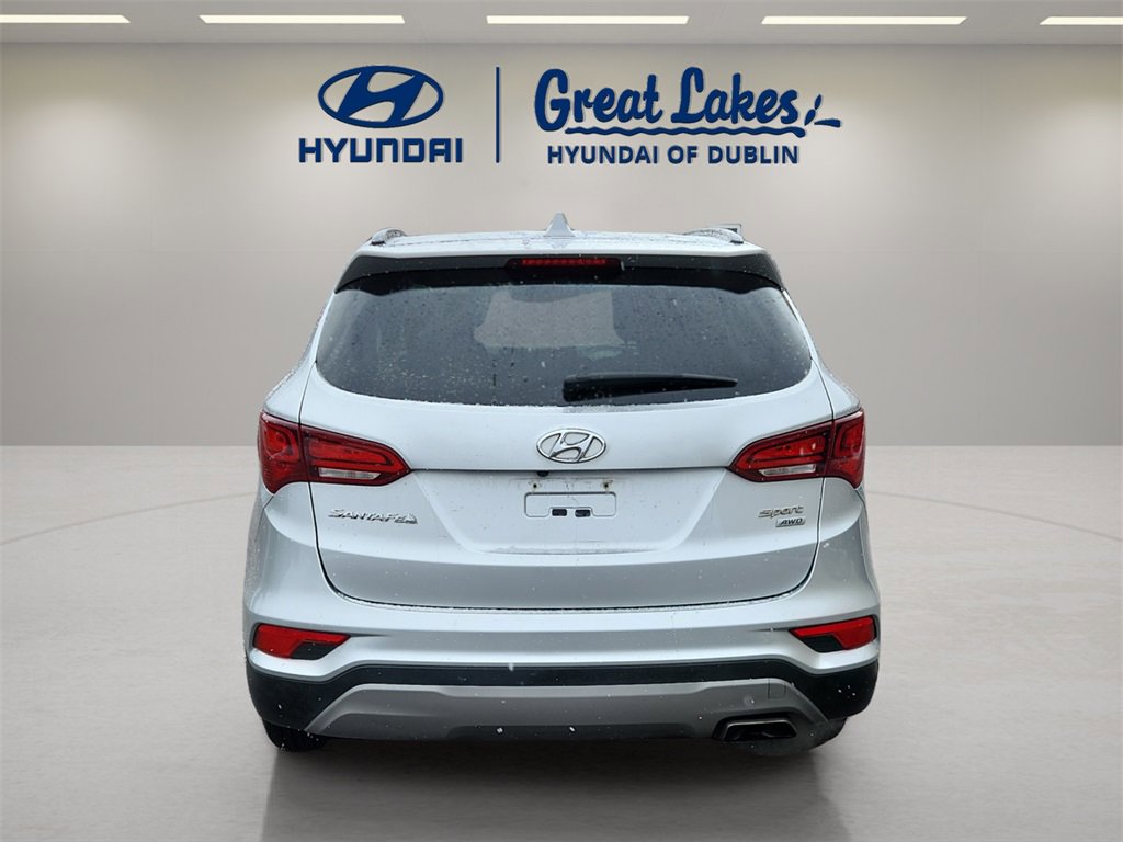 Used 2017 Hyundai Santa Fe Sport image 4