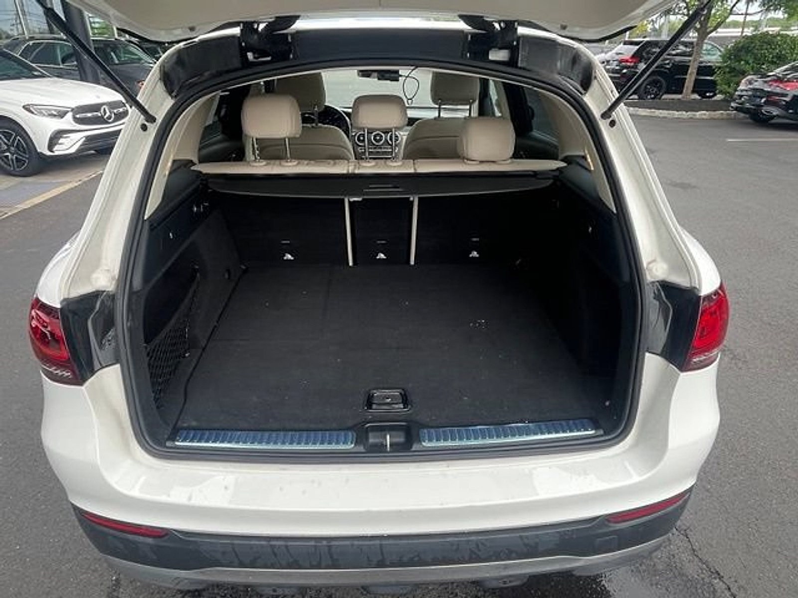 Certified 2022 Mercedes-Benz GLC 300 4MATIC image 7