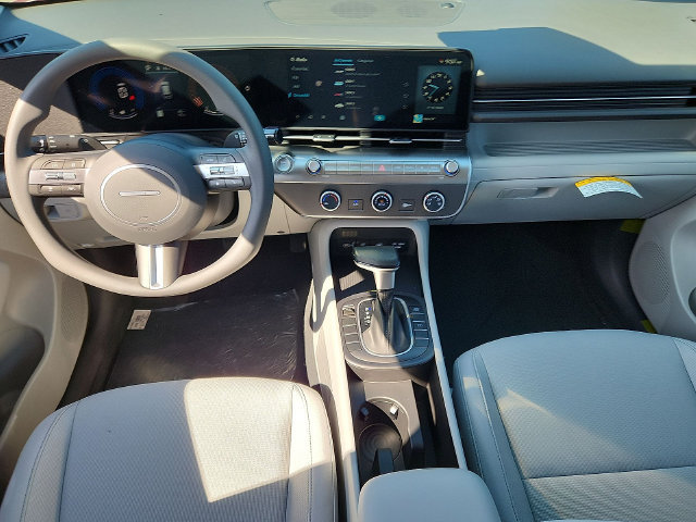 New 2027 Hyundai Kona SE FWD image 11