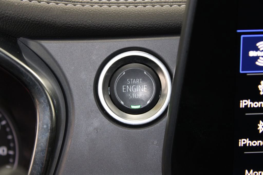 Used 2025 Chevrolet Blazer LT image 40