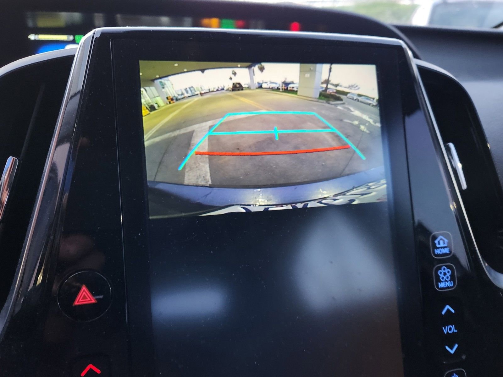 Used 2021 Toyota Prius Prime XLE image 13